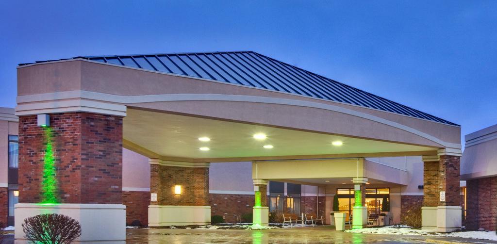 Ramada Plaza Rochester Airport Eksteriør billede