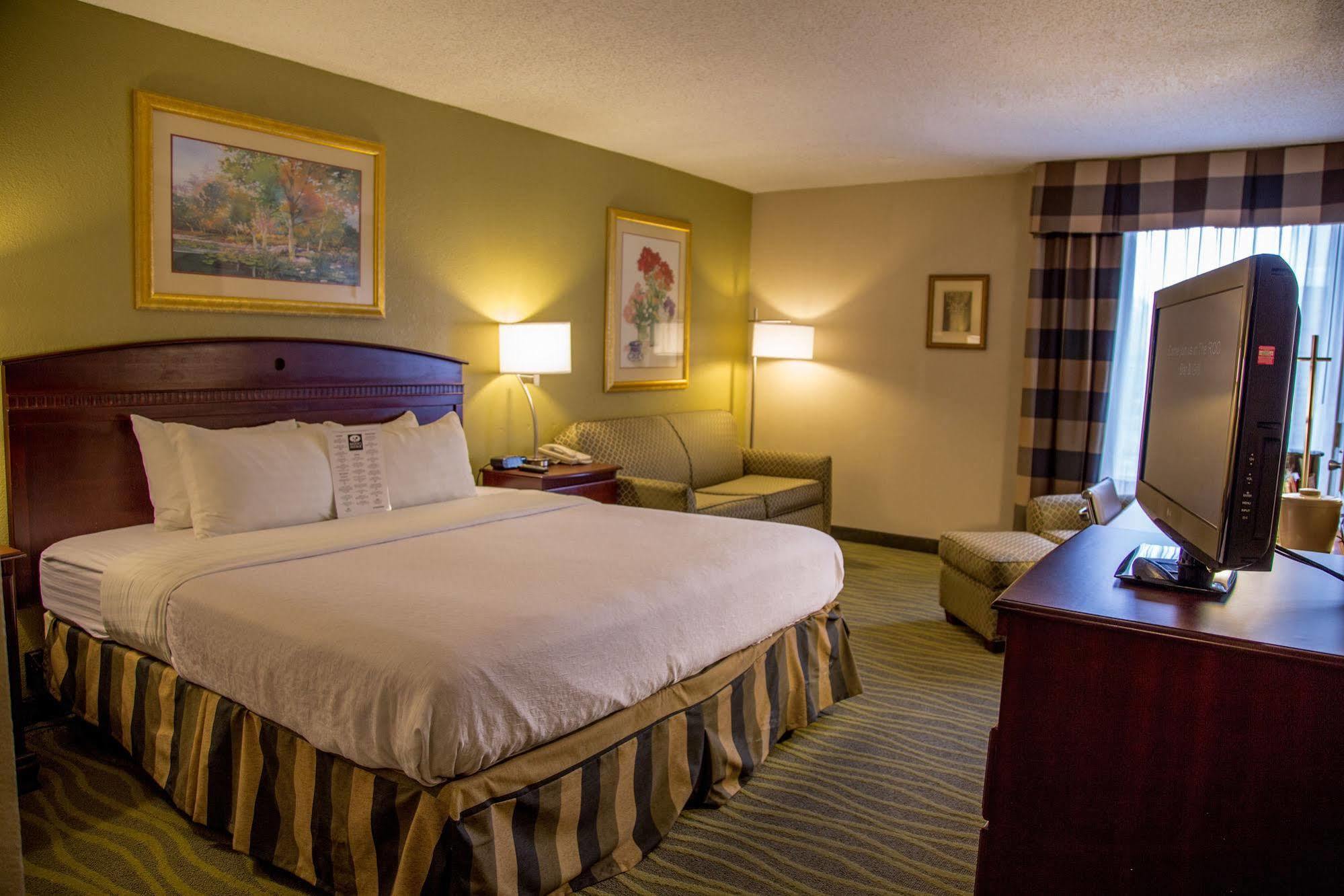 Ramada Plaza Rochester Airport Eksteriør billede